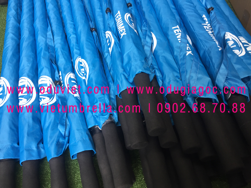 xưởng sản xuất ô dù cầm tay in logo quảng cáo